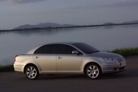 Toyota Avensis Sedan (2 generation) 2.0 D4-D MT (126hp) foto, Toyota Avensis Sedan (2 generation) 2.0 D4-D MT (126hp) fotos, Toyota Avensis Sedan (2 generation) 2.0 D4-D MT (126hp) Bilder, Toyota Avensis Sedan (2 generation) 2.0 D4-D MT (126hp) Bild