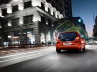 Toyota Aygo Hatchback (1 generation) 1.0 MMT foto, Toyota Aygo Hatchback (1 generation) 1.0 MMT fotos, Toyota Aygo Hatchback (1 generation) 1.0 MMT Bilder, Toyota Aygo Hatchback (1 generation) 1.0 MMT Bild