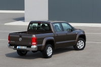 Volkswagen Amarok DoubleCab pickup 4-door (1 generation) 2.0 BiTDI 4Motion DSG (180 HP) Trendline foto, Volkswagen Amarok DoubleCab pickup 4-door (1 generation) 2.0 BiTDI 4Motion DSG (180 HP) Trendline fotos, Volkswagen Amarok DoubleCab pickup 4-door (1 generation) 2.0 BiTDI 4Motion DSG (180 HP) Trendline Bilder, Volkswagen Amarok DoubleCab pickup 4-door (1 generation) 2.0 BiTDI 4Motion DSG (180 HP) Trendline Bild