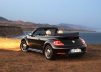 Volkswagen Beetle Convertible (2 generation) 1.2 TDI BlueMotion MT (105hp) foto, Volkswagen Beetle Convertible (2 generation) 1.2 TDI BlueMotion MT (105hp) fotos, Volkswagen Beetle Convertible (2 generation) 1.2 TDI BlueMotion MT (105hp) Bilder, Volkswagen Beetle Convertible (2 generation) 1.2 TDI BlueMotion MT (105hp) Bild