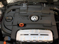 Volkswagen Beetle Hatchback (2 generation) 1.2 TSI DSG (105 HP) basic foto, Volkswagen Beetle Hatchback (2 generation) 1.2 TSI DSG (105 HP) basic fotos, Volkswagen Beetle Hatchback (2 generation) 1.2 TSI DSG (105 HP) basic Bilder, Volkswagen Beetle Hatchback (2 generation) 1.2 TSI DSG (105 HP) basic Bild