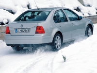 Volkswagen Bora Sedan (1 generation) 1.9 TDI AT (90hp) Technische Daten, Volkswagen Bora Sedan (1 generation) 1.9 TDI AT (90hp) Daten, Volkswagen Bora Sedan (1 generation) 1.9 TDI AT (90hp) Funktionen, Volkswagen Bora Sedan (1 generation) 1.9 TDI AT (90hp) Bewertung, Volkswagen Bora Sedan (1 generation) 1.9 TDI AT (90hp) kaufen, Volkswagen Bora Sedan (1 generation) 1.9 TDI AT (90hp) Preis, Volkswagen Bora Sedan (1 generation) 1.9 TDI AT (90hp) Autos