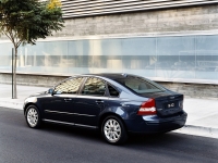 Volvo S40 Sedan (2 generation) 2.0 MT (145 Hp) foto, Volvo S40 Sedan (2 generation) 2.0 MT (145 Hp) fotos, Volvo S40 Sedan (2 generation) 2.0 MT (145 Hp) Bilder, Volvo S40 Sedan (2 generation) 2.0 MT (145 Hp) Bild