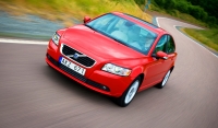 Volvo S40 Sedan (2 generation) 2.4 AT (170 Hp) Technische Daten, Volvo S40 Sedan (2 generation) 2.4 AT (170 Hp) Daten, Volvo S40 Sedan (2 generation) 2.4 AT (170 Hp) Funktionen, Volvo S40 Sedan (2 generation) 2.4 AT (170 Hp) Bewertung, Volvo S40 Sedan (2 generation) 2.4 AT (170 Hp) kaufen, Volvo S40 Sedan (2 generation) 2.4 AT (170 Hp) Preis, Volvo S40 Sedan (2 generation) 2.4 AT (170 Hp) Autos