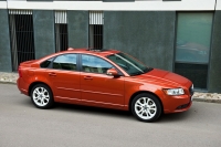 Volvo S40 Sedan (2 generation) 2.4 AT (170 Hp) foto, Volvo S40 Sedan (2 generation) 2.4 AT (170 Hp) fotos, Volvo S40 Sedan (2 generation) 2.4 AT (170 Hp) Bilder, Volvo S40 Sedan (2 generation) 2.4 AT (170 Hp) Bild