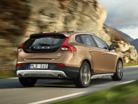 Volvo V40 Cross Country hatchback 5-door. (2 generation) 1.6 D2 Powershift (115hp) Momentum (2014) foto, Volvo V40 Cross Country hatchback 5-door. (2 generation) 1.6 D2 Powershift (115hp) Momentum (2014) fotos, Volvo V40 Cross Country hatchback 5-door. (2 generation) 1.6 D2 Powershift (115hp) Momentum (2014) Bilder, Volvo V40 Cross Country hatchback 5-door. (2 generation) 1.6 D2 Powershift (115hp) Momentum (2014) Bild