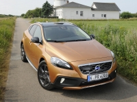 Volvo V40 Cross Country hatchback 5-door. (2 generation) 2.0 T4 Geartronic all wheel drive (180hp) Momentum (2014) Technische Daten, Volvo V40 Cross Country hatchback 5-door. (2 generation) 2.0 T4 Geartronic all wheel drive (180hp) Momentum (2014) Daten, Volvo V40 Cross Country hatchback 5-door. (2 generation) 2.0 T4 Geartronic all wheel drive (180hp) Momentum (2014) Funktionen, Volvo V40 Cross Country hatchback 5-door. (2 generation) 2.0 T4 Geartronic all wheel drive (180hp) Momentum (2014) Bewertung, Volvo V40 Cross Country hatchback 5-door. (2 generation) 2.0 T4 Geartronic all wheel drive (180hp) Momentum (2014) kaufen, Volvo V40 Cross Country hatchback 5-door. (2 generation) 2.0 T4 Geartronic all wheel drive (180hp) Momentum (2014) Preis, Volvo V40 Cross Country hatchback 5-door. (2 generation) 2.0 T4 Geartronic all wheel drive (180hp) Momentum (2014) Autos