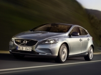 Volvo V40 Hatchback 5-door. (2 generation) 1.6 T3 MT Turbo (150hp) foto, Volvo V40 Hatchback 5-door. (2 generation) 1.6 T3 MT Turbo (150hp) fotos, Volvo V40 Hatchback 5-door. (2 generation) 1.6 T3 MT Turbo (150hp) Bilder, Volvo V40 Hatchback 5-door. (2 generation) 1.6 T3 MT Turbo (150hp) Bild