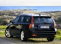 Volvo V50 Wagon (1 generation) 2.0 D MT (136 hp) foto, Volvo V50 Wagon (1 generation) 2.0 D MT (136 hp) fotos, Volvo V50 Wagon (1 generation) 2.0 D MT (136 hp) Bilder, Volvo V50 Wagon (1 generation) 2.0 D MT (136 hp) Bild