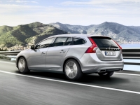 Volvo V60 Estate (1 generation) 1.6 D2 MT foto, Volvo V60 Estate (1 generation) 1.6 D2 MT fotos, Volvo V60 Estate (1 generation) 1.6 D2 MT Bilder, Volvo V60 Estate (1 generation) 1.6 D2 MT Bild