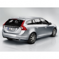 Volvo V60 Estate (1 generation) 1.6 D2 MT foto, Volvo V60 Estate (1 generation) 1.6 D2 MT fotos, Volvo V60 Estate (1 generation) 1.6 D2 MT Bilder, Volvo V60 Estate (1 generation) 1.6 D2 MT Bild