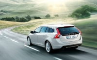 Volvo V60 Estate (1 generation) 1.6 T4 MT (180 HP) foto, Volvo V60 Estate (1 generation) 1.6 T4 MT (180 HP) fotos, Volvo V60 Estate (1 generation) 1.6 T4 MT (180 HP) Bilder, Volvo V60 Estate (1 generation) 1.6 T4 MT (180 HP) Bild