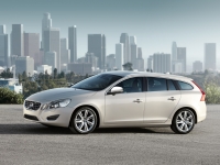 Volvo V60 Estate (1 generation) 2.4 D6 Plug-in-Hybrid Geartronic Turbo AWD (215 HP) Technische Daten, Volvo V60 Estate (1 generation) 2.4 D6 Plug-in-Hybrid Geartronic Turbo AWD (215 HP) Daten, Volvo V60 Estate (1 generation) 2.4 D6 Plug-in-Hybrid Geartronic Turbo AWD (215 HP) Funktionen, Volvo V60 Estate (1 generation) 2.4 D6 Plug-in-Hybrid Geartronic Turbo AWD (215 HP) Bewertung, Volvo V60 Estate (1 generation) 2.4 D6 Plug-in-Hybrid Geartronic Turbo AWD (215 HP) kaufen, Volvo V60 Estate (1 generation) 2.4 D6 Plug-in-Hybrid Geartronic Turbo AWD (215 HP) Preis, Volvo V60 Estate (1 generation) 2.4 D6 Plug-in-Hybrid Geartronic Turbo AWD (215 HP) Autos