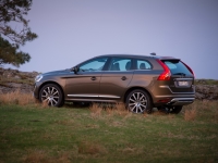 Volvo XC60 Crossover (1 generation) 2.0 D3 Geartronic (136hp) Summum (2014) foto, Volvo XC60 Crossover (1 generation) 2.0 D3 Geartronic (136hp) Summum (2014) fotos, Volvo XC60 Crossover (1 generation) 2.0 D3 Geartronic (136hp) Summum (2014) Bilder, Volvo XC60 Crossover (1 generation) 2.0 D3 Geartronic (136hp) Summum (2014) Bild